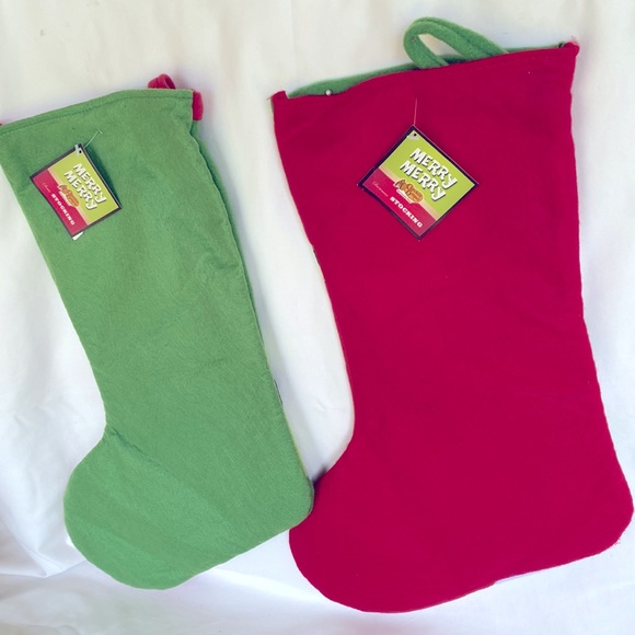 NWT Set Of 2 Very Pretty Well Made Cracker Barrel Christmas Stockings - Picture 6 of 8